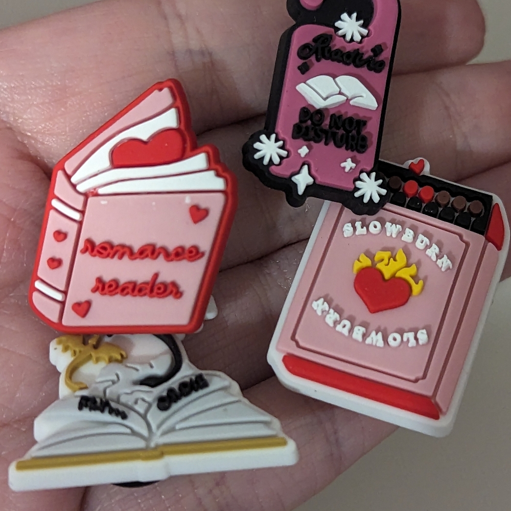 2 For $5 Item: Romance Reader Croc Charms Set New! - Picture 2 of 4
